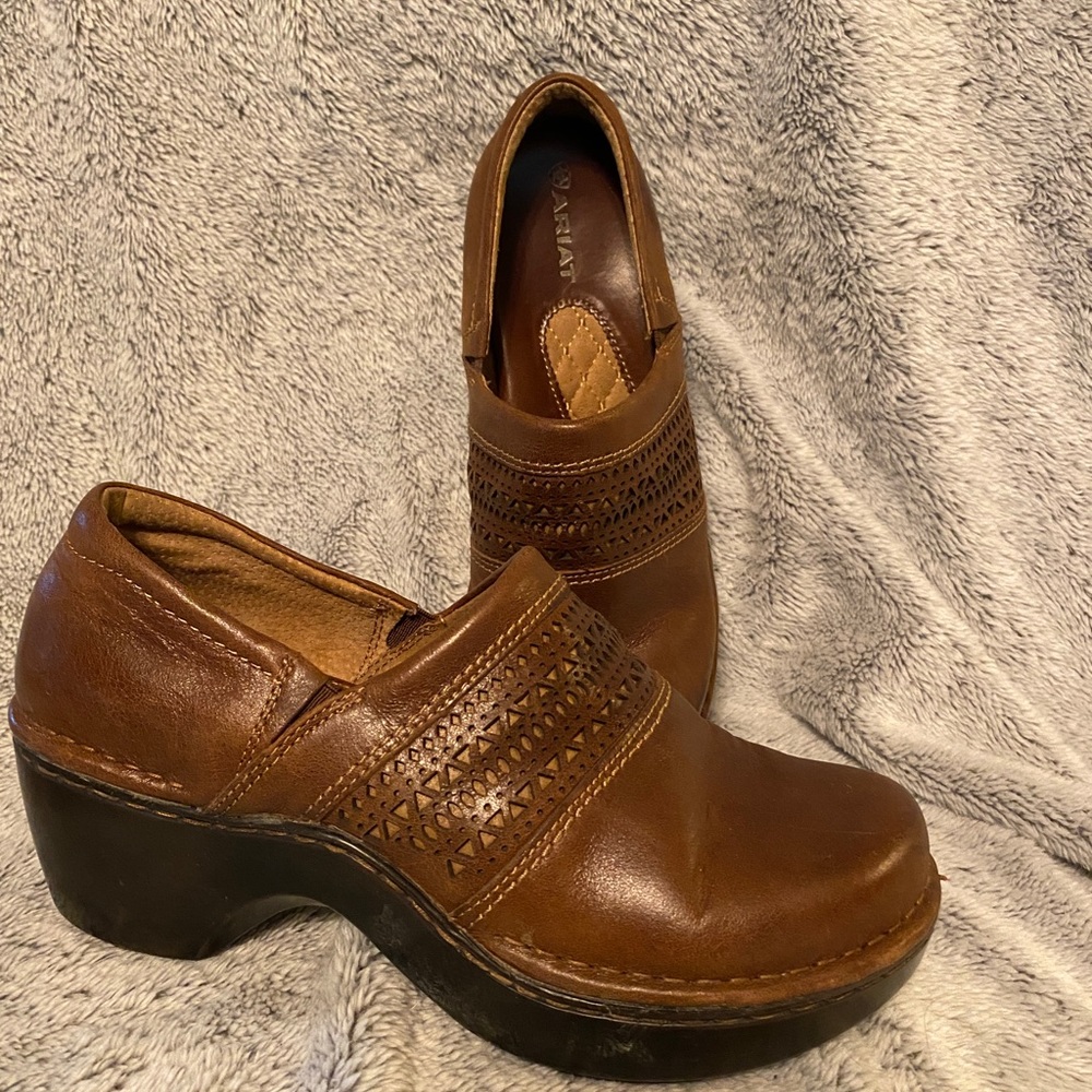Ariat Clogs| Piedmont Burlywood Brown Leather | Size 8 | Gently Used